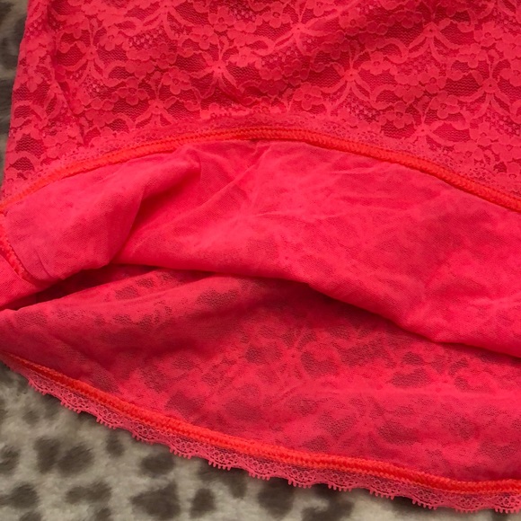 Aerie Coral Pink Lace Mesh Tank Size Medium - Picture 7 of 12